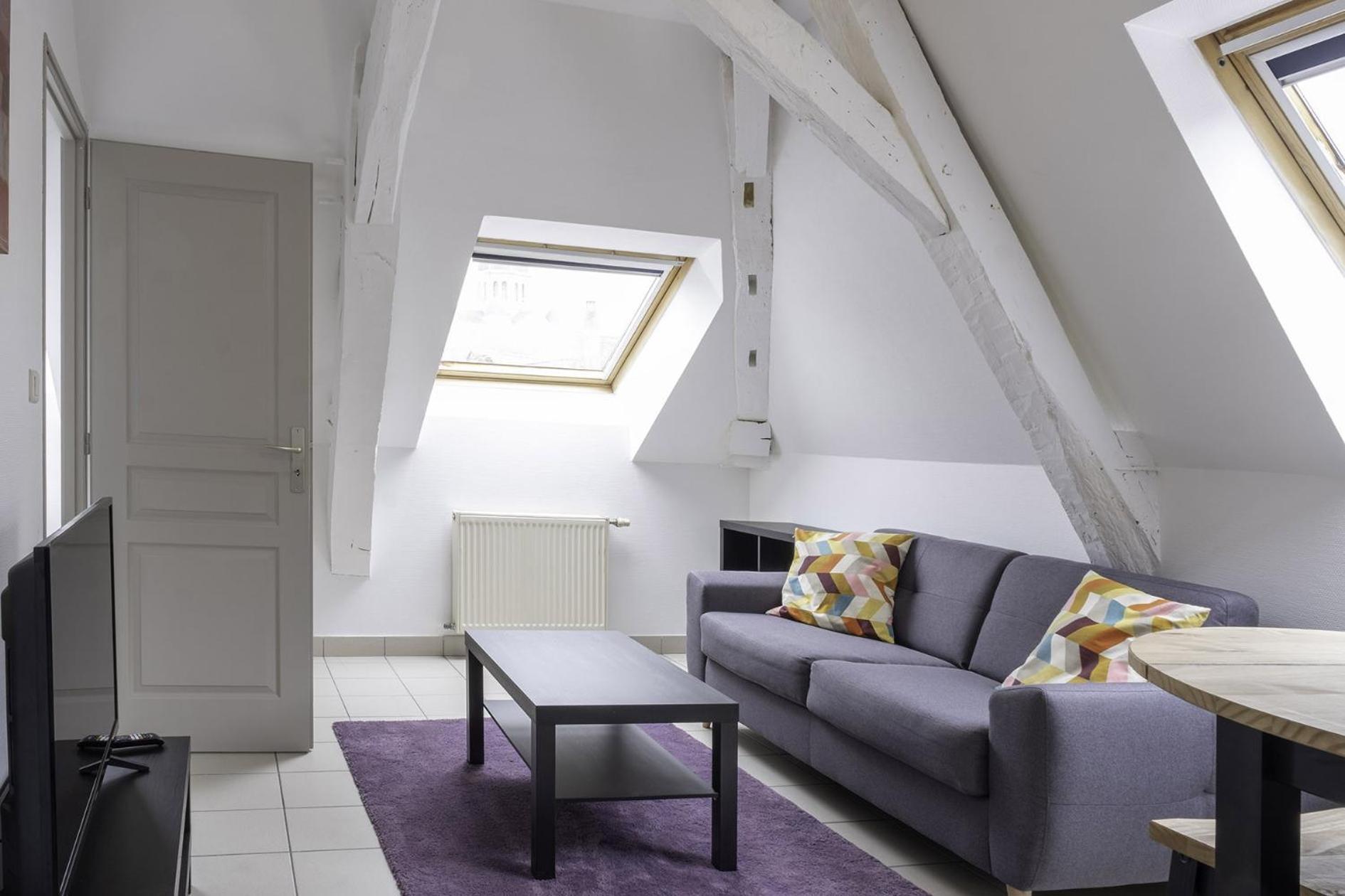 gîte de l'artiste Segré ✰ T2 confort ✰ centre ✰ 2 lits Extérieur photo