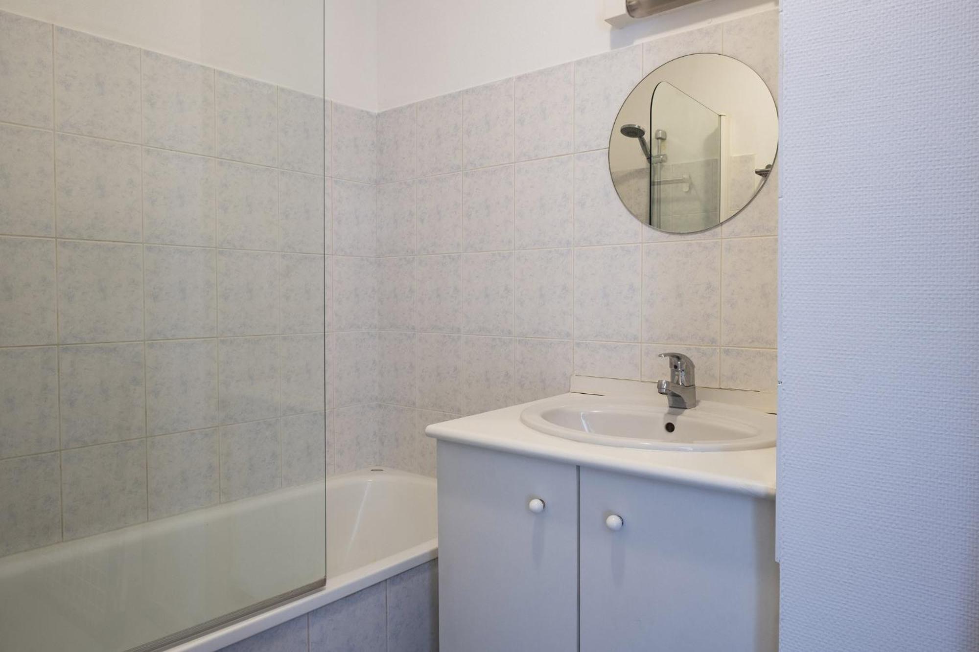 gîte de l'artiste Segré ✰ T2 confort ✰ centre ✰ 2 lits Extérieur photo
